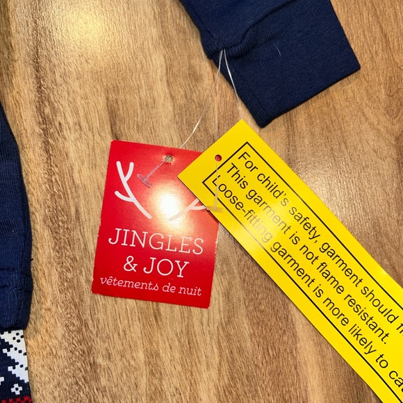 Festive Kids Pajama Set - Navy and Red - Picture 4 of 4